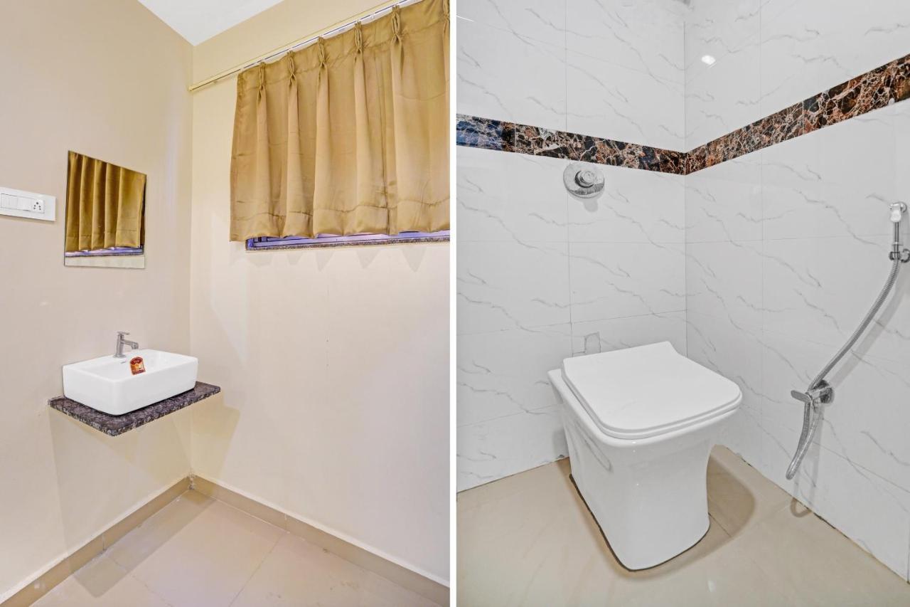 Collection O 83775 Hotel 4King Surat Exteriör bild